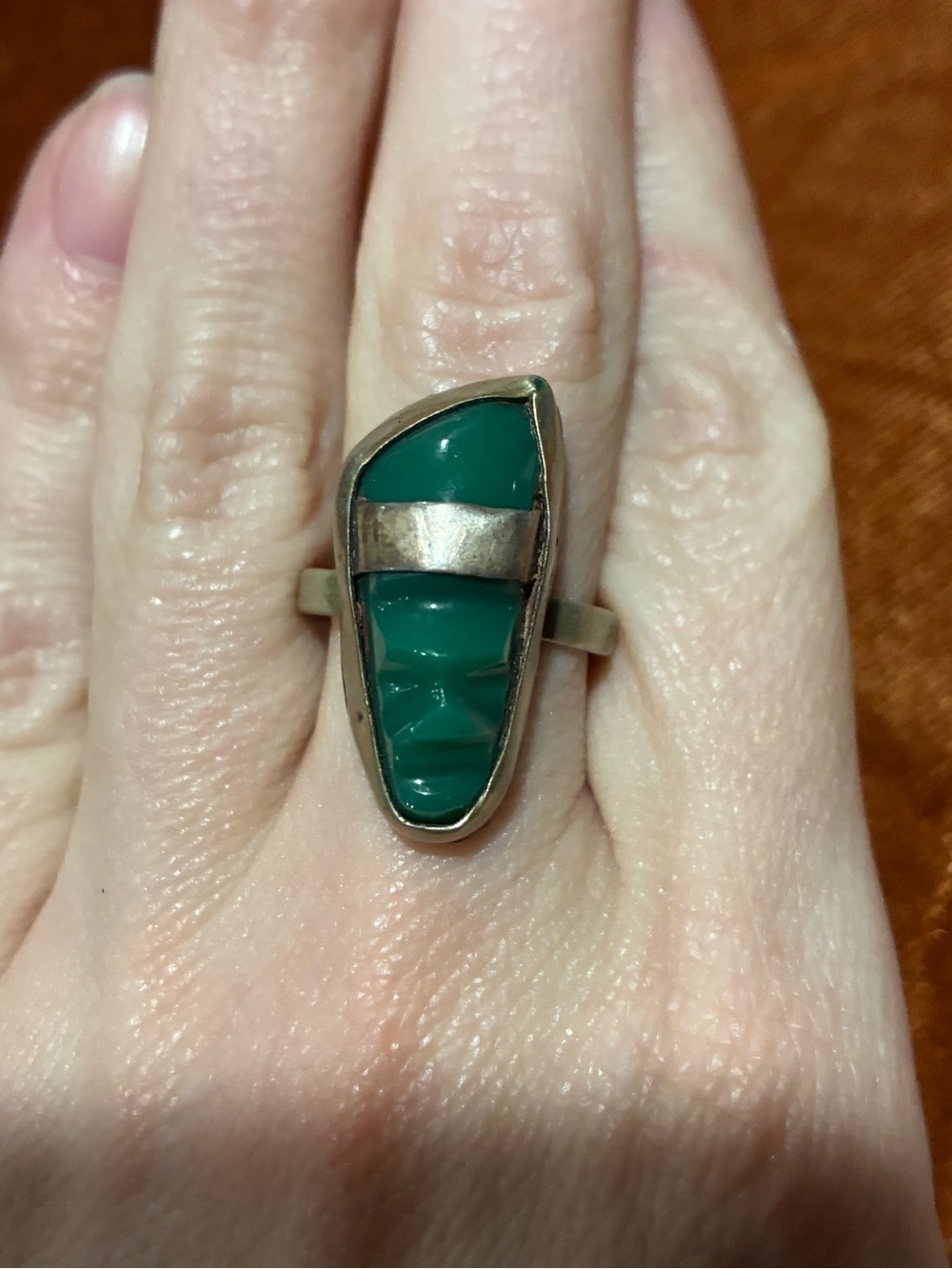 Vintage Alpaca Mexico Green Glass Abstract Face Ring - Picture 3 of 8